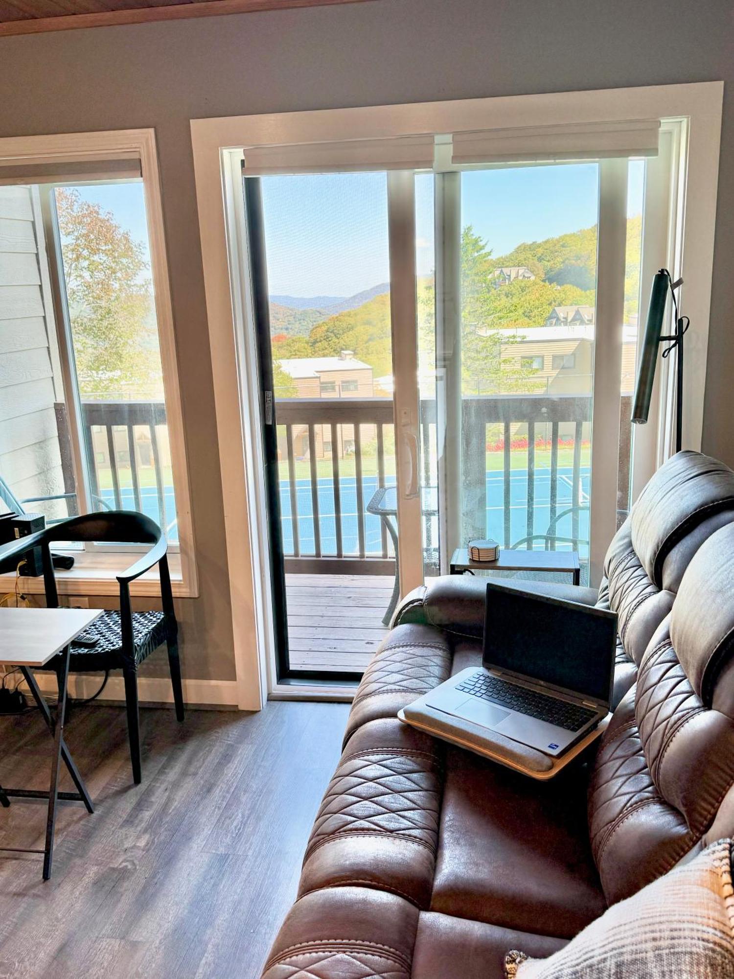 The Sugar Suite - Renovated With A View! Ac! Pool, Hot Tub, Sauna, Gym, Ev Sugar Mountain Bagian luar foto