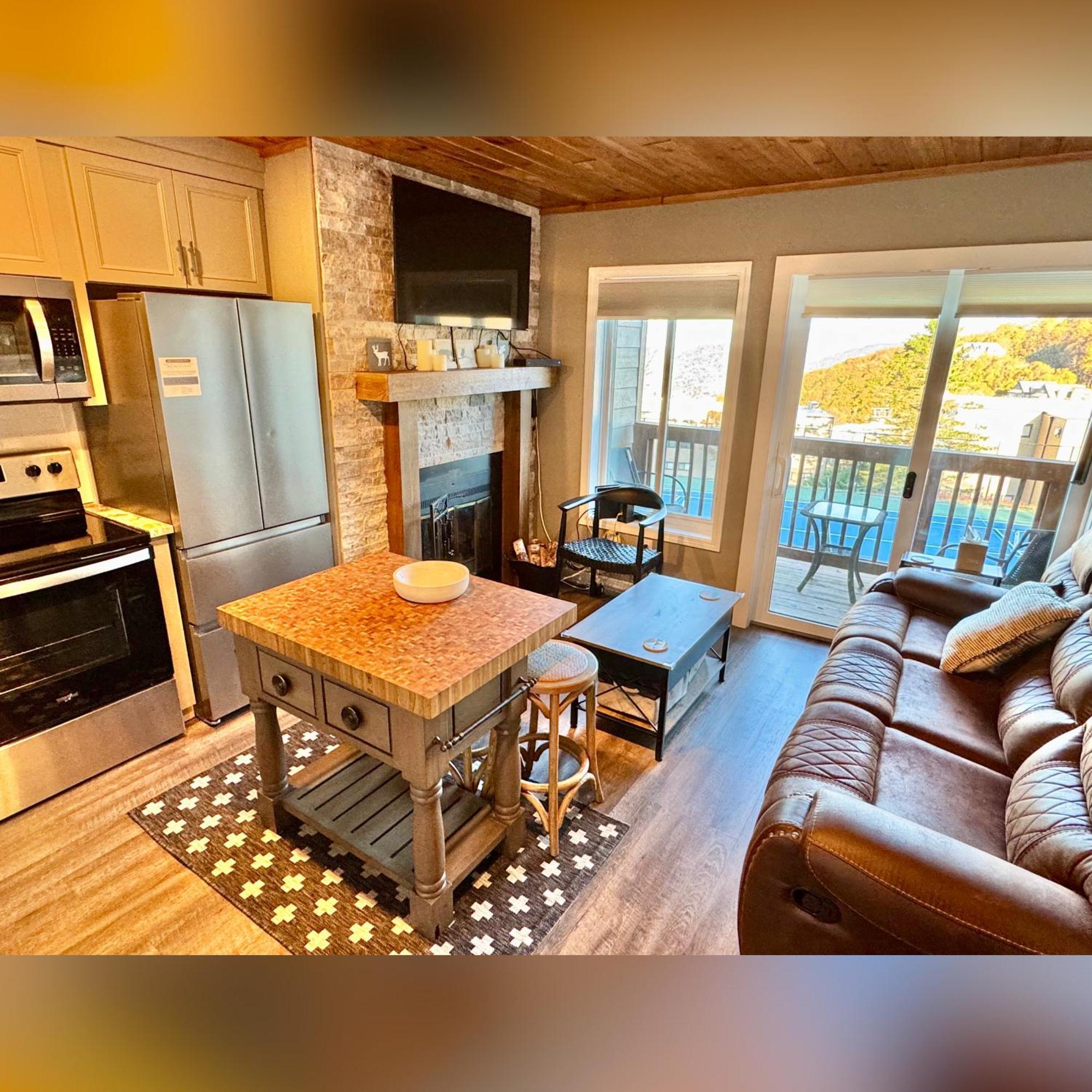 The Sugar Suite - Renovated With A View! Ac! Pool, Hot Tub, Sauna, Gym, Ev Sugar Mountain Bagian luar foto